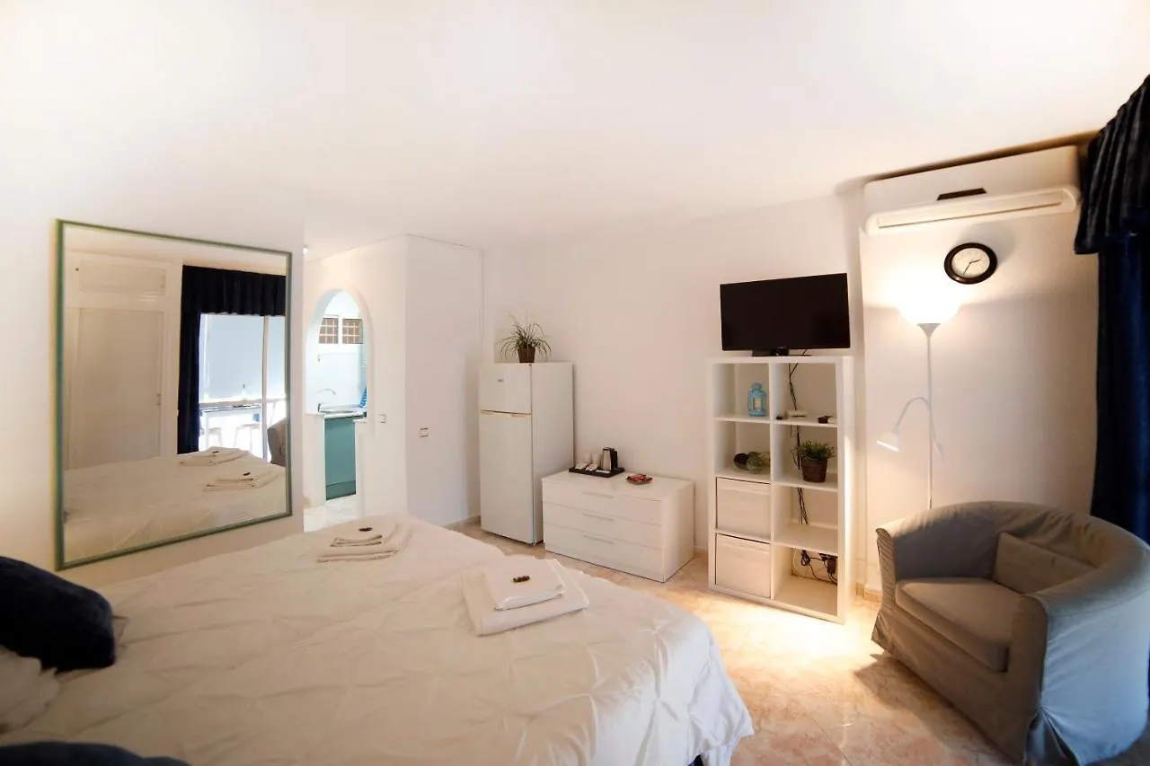 Apartamentos Dc Benalmadena Apartment